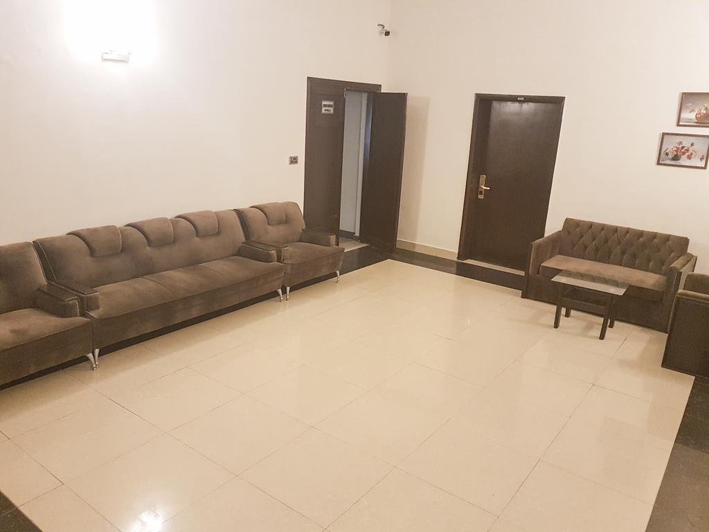 Shelton Accommodator Peşaver Dış mekan fotoğraf