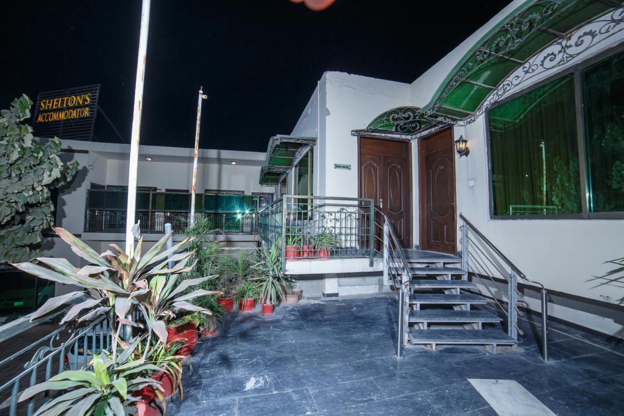 Shelton Accommodator Peşaver Dış mekan fotoğraf