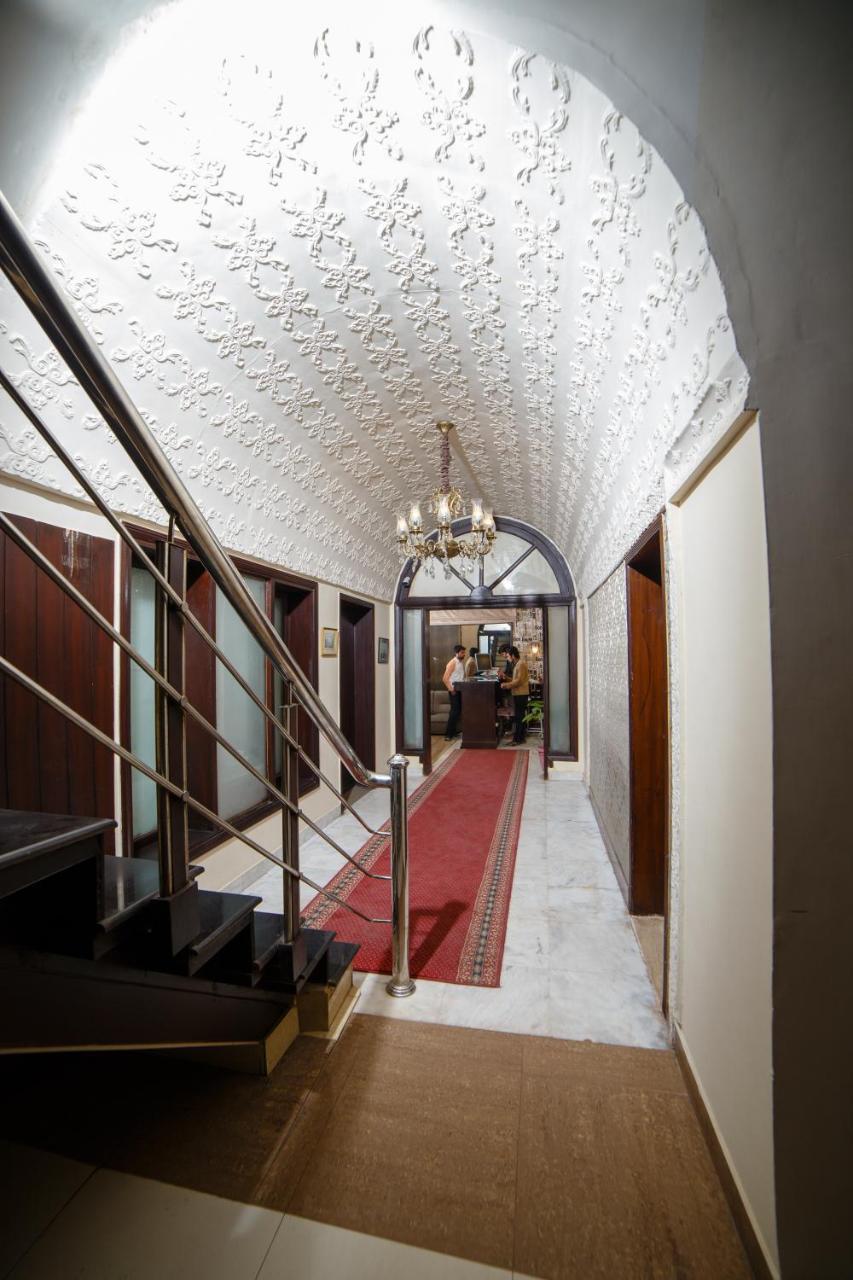 Shelton Accommodator Peşaver Dış mekan fotoğraf